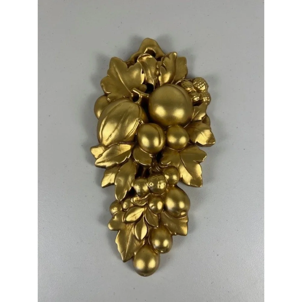 Vintage Roman Art Co Gold Fruit Wall‎ Chalkware Resin Plaque Mid Century 14 Inch